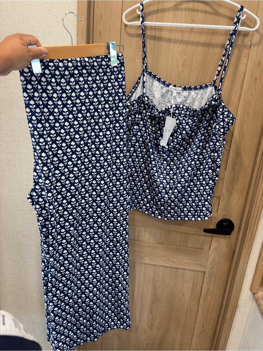 LAKE Pajama Set Size XXL NEW Loungewear Cottagecore Summer Navy White Floral